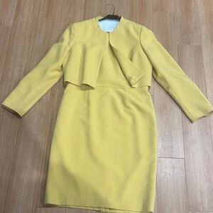 Elegant Yellow Dress